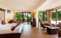   Patong Lodge Hotel 3*  24