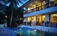   Patong Lodge Hotel 3*  22