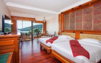   The Diamond Cliff Resort & Spa Phuket 5*  35