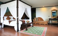   The Fair House Beach Resort & Hotel 3*  6