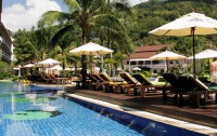   Alpina Phuket Nalina Resort & Spa 4*  15