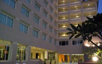 Crown Pattaya Beach Hotel 3*  2