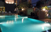   Crown Pattaya Beach Hotel 3*  7