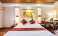   Muang Samui Spa Resort 4*  30