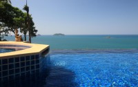   Koh Chang Cliff Beach Resort 3*+  14