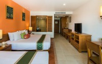   Ravindra Beach Resort & Spa 4*  52