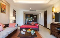   Ravindra Beach Resort & Spa 4*  46