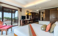   Ravindra Beach Resort & Spa 4*  45