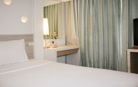   Sunshine Hotel & Residences 3*  26