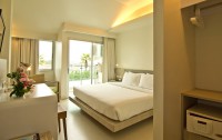 Sunshine Hotel & Residences 3*  4