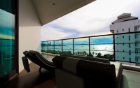   D-beach Pattaya Discovery Beach Hotel 4*  10