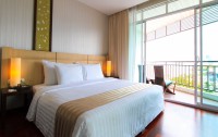 D-beach Pattaya Discovery Beach Hotel 4*  4