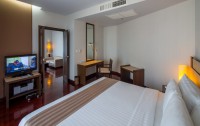 D-beach Pattaya Discovery Beach Hotel 4*  3