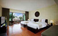   Andamantra Resort & Pool Villa 4*  46