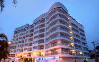   Amari Nova Suites Pattaya 4*  1