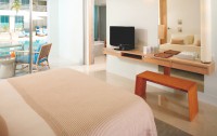   Ramada By Wyndham Phuket Southsea 4*  9