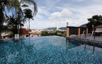   Patong Cottage Resort 3*  8