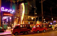   Patong Beach Hotel 4*  59