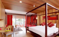   Patong Beach Hotel 4*  40