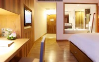 Patong Beach Hotel 4*  4