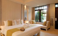   Melati Beach Resort & Spa 5*  9