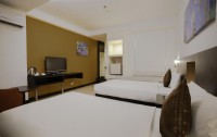   Baron Beach Hotel 3*  15