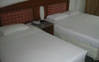   Jomtien Holiday Hotel 3*  11