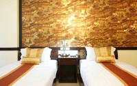   Jomtien Holiday Hotel 3*  6