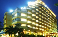   Jomtien Holiday Hotel 3*  1