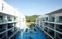   The Old Phuket Karon Beach Resort 3*  33