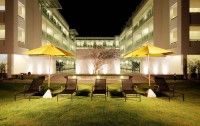   The Old Phuket Karon Beach Resort 3*  15