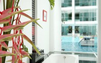   The Old Phuket Karon Beach Resort 3*  8