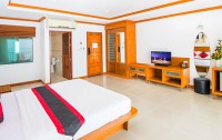   Tri Trang Beach Resort 3*  7