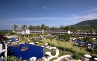   Sunwing Kamala Beach 4*  56