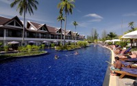   Sunwing Kamala Beach 4*  9