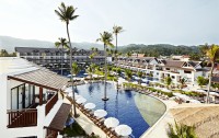   Sunwing Kamala Beach 4*  8