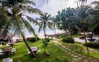   Royal Muang Samui Villas 4*  45