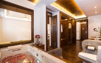   Royal Muang Samui Villas 4*  21