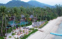   Mai Samui Beach Resort & Spa 4*  28