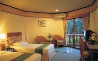   Botany Beach Resort 3*  24