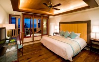   Centara Grand Beach Resort Phuket 5*  6