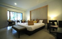   Sawaddi Patong Resort & Spa 3*  28