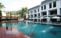   Sawaddi Patong Resort & Spa 3*  1