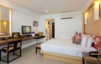   Sawaddi Patong Resort & Spa 3*  10