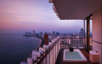   Hilton Pattaya 4*  16