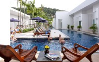   Kata Lucky Villa & Pool Access 3*  34