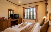   Kata Lucky Villa & Pool Access 3*  23