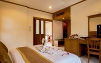   Kata Lucky Villa & Pool Access 3*  19