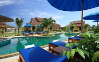   Kata Lucky Villa & Pool Access 3*  35