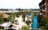   Rawai Palm Beach Resort 3*  39